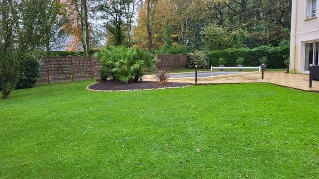 Tonte à Treillières