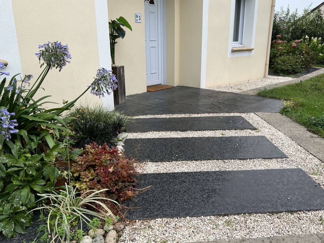 Désherbage de vos allées à Thouaré sur Loire